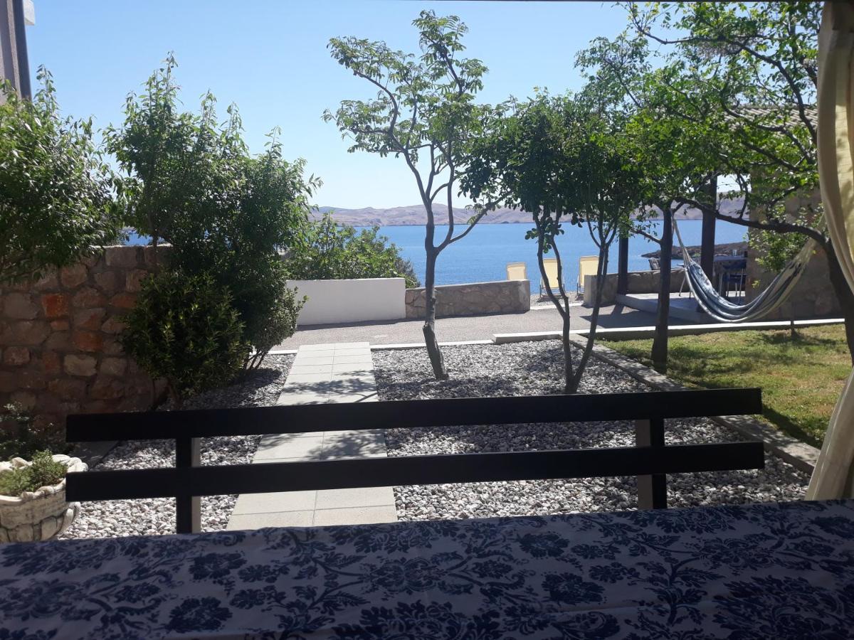 Villa Mihaela - Apartment Ana Чезарица Экстерьер фото